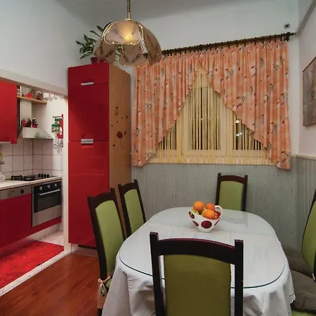 Karlo Apartamento